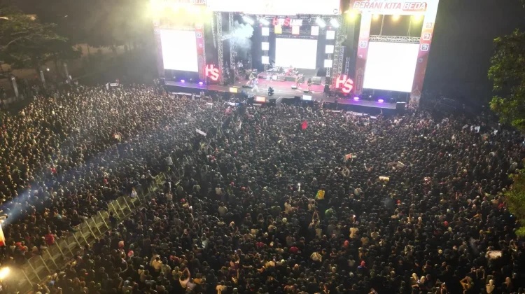 Gebrak Bandung, Konser HS Hey Slank Sukses Digelar