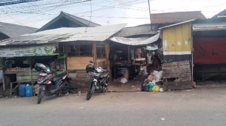 Pasar Parakanmuncang Semrawut,Wakil Rakyat Desak Pemda Segera Revitalisasi