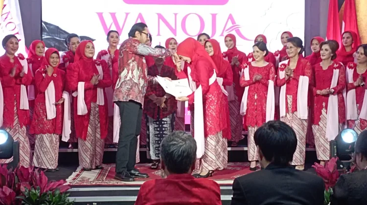 Wanoja Perjuangan Dilantik, Fatmawati Trofi Jabar Gaungkan Leadership Perempuan