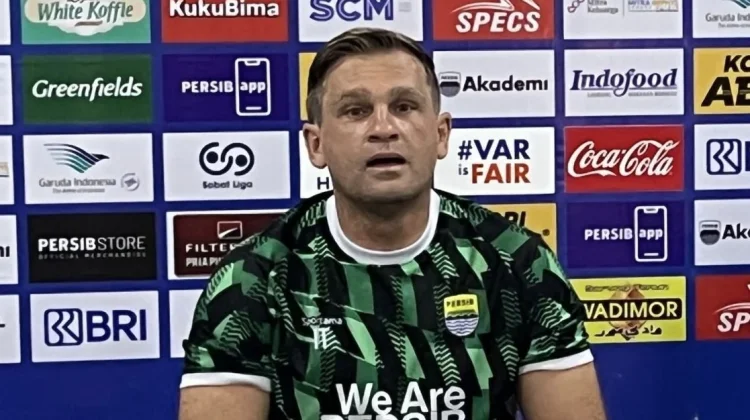 Persib Fokus Matangkan Tim,Tak Kejar Gelar Piala Presiden 2026