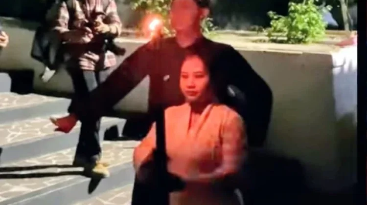 Nyala Damar Sewu Menyambut Tahun Baru Cireudeu