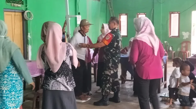 Babinsa Koramil Kalijati,Dorong Pelayanan Kesehatan Berbasis Fase Kehidupan
