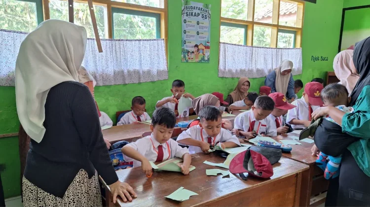Orang Tua Siswa Turut Dilibatkan dalam MPLS SDN 3 Cisayong Tasikmalaya
