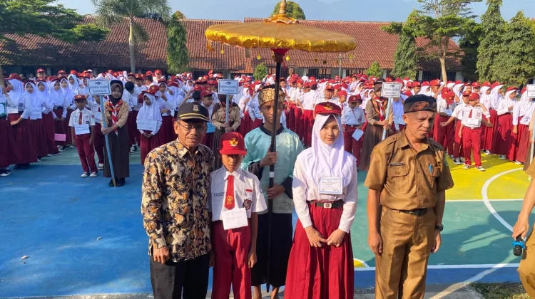Kadisdikbud Subang: MPLS Ajang Bela Negara Bagi Peserta Didik Baru