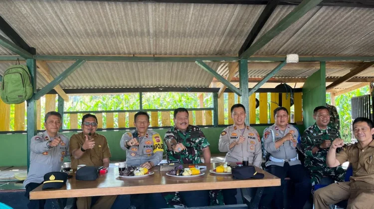 Ngopi Bareng Pererat Sinergitas TNI-POLRI dan Forkopimcam di Jalancagak