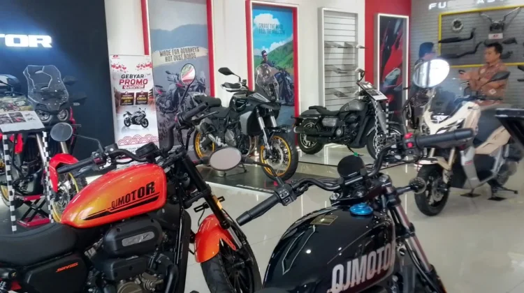 Gairahkan Komunitas Otomotif Jabar, Showroom 3S QJMOTOR Hadir di Kota Bandung