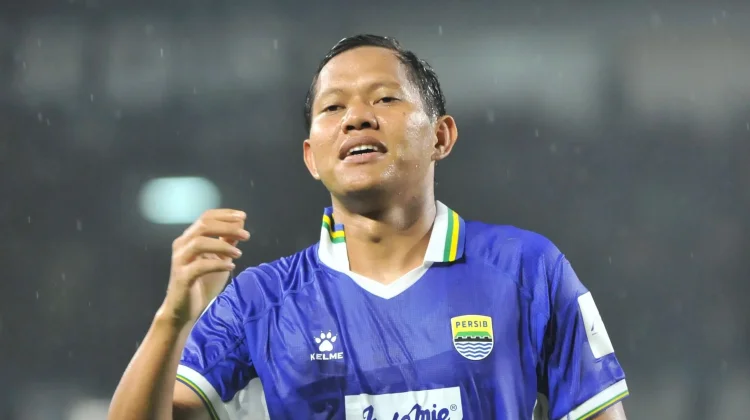 Persib Kian Solid, Adam Alis Bidik Awal Positif Lawan Arema di Piala Presiden