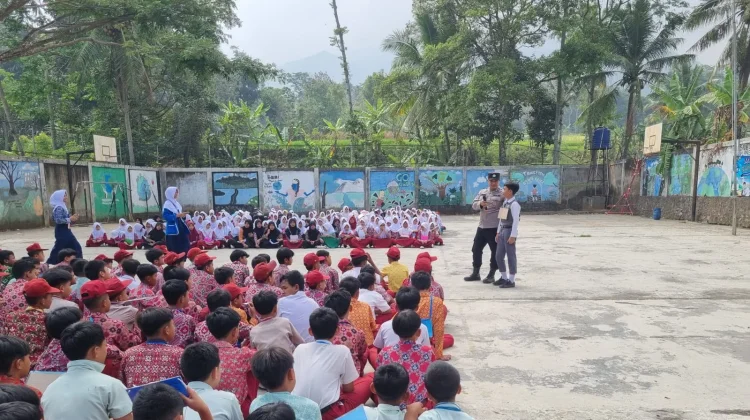 Program MPLS Polisi Bekali Siswa Edukasi Bahaya Narkoba