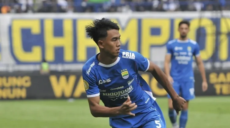 Kakang Rudianto Bertahan, Persib Ikat Kontrak hingga 2029