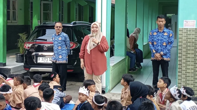 MPLS 2026 Pintu Masuk DLH Cimahi Tanamkan Budaya Pilah Sampah di Sekolah