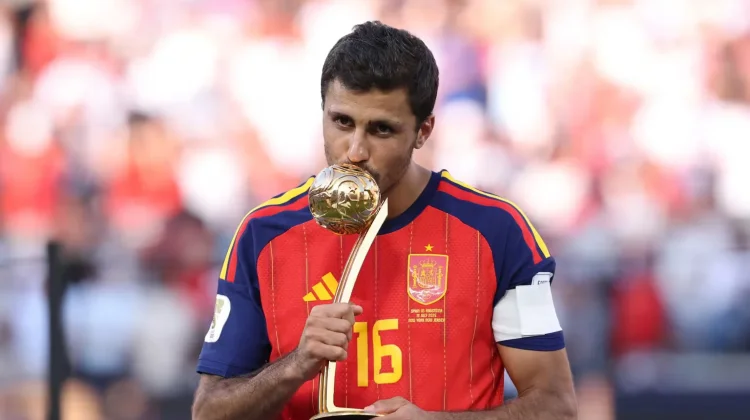 Rodri Dinobatkan sebagai Pemain Terbaik Piala Dunia 2026