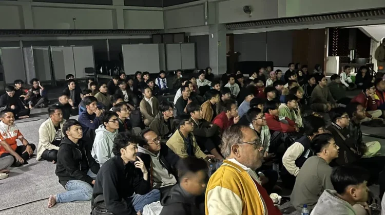 Perkuat Silaturahmi, Nobar Piala Dunia Masjid Salman ITB