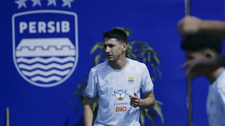 Mantan Rekan Setim, Luca Menalo Salut kepada Dani Olmo Juara Piala Dunia 2026