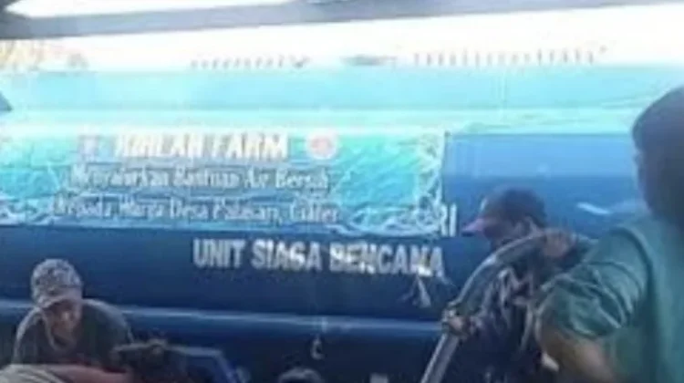 Atasi Krisis Air Bersih, Tagana Dinsos Subang Suplay Warga Terdampak Air Bersih
