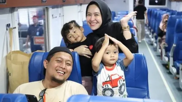 Hari Anak Nasional, Tranformasi Kereta Api Nyaman Aman