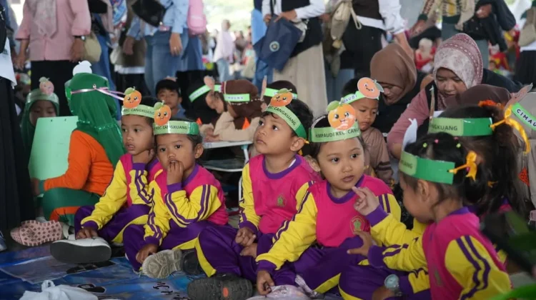 Ribuan Anak Meriahkan Peringatan Hari Anak Nasional ke-42