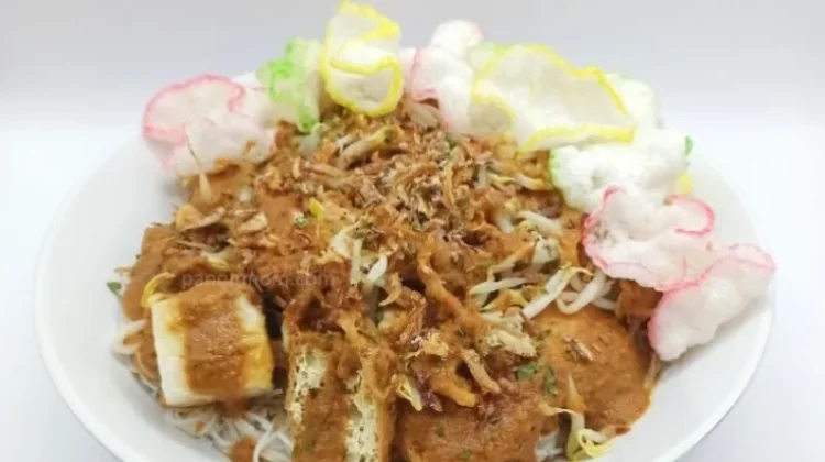 Ketoprak Makanan Legenda Khas Betawi