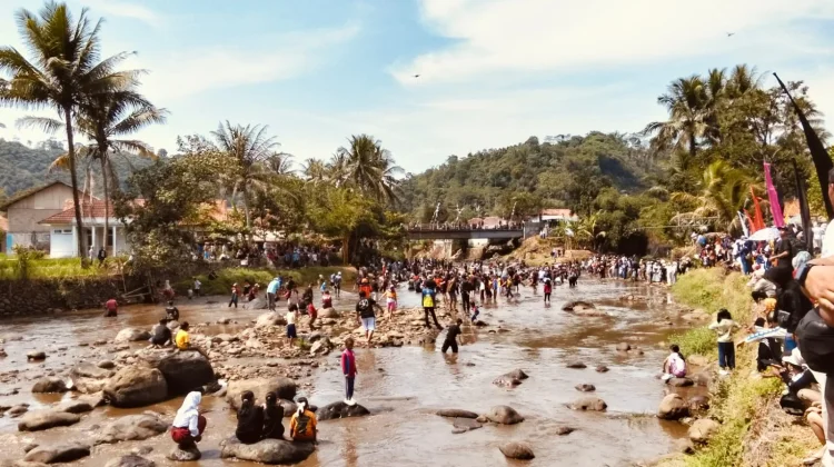 Tradisi Ngagobyag dalam Peringatan Hari Sungai Nasional