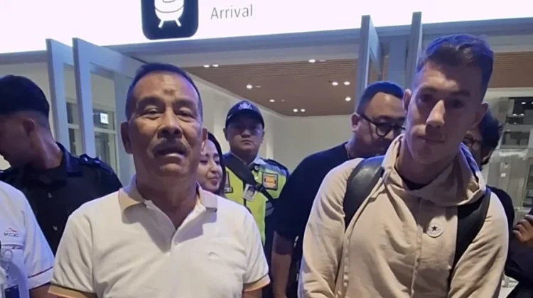 Dijemput Langsung Umuh, Mariano Peralta Siap Bela Maung Bandung