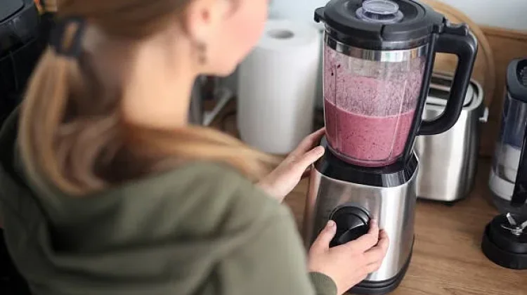 Kebiasaan Sepele yang Bikin Blender Cepat Rusak, Banyak Orang Melakukannya