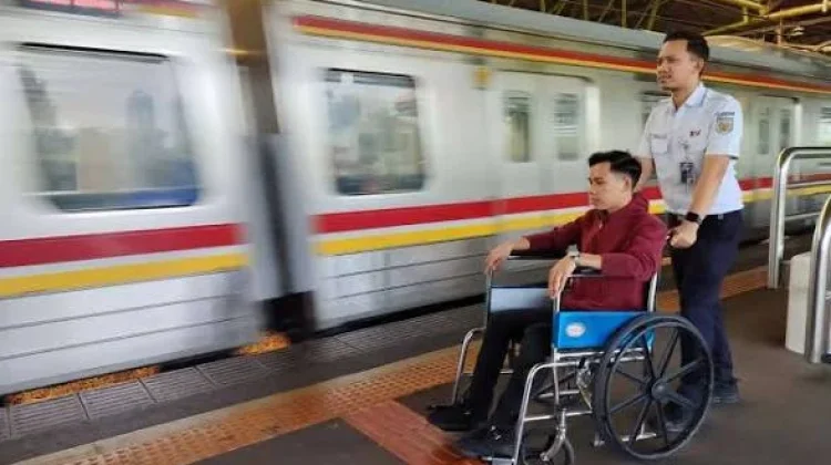 Pelayanan Menyeluruh, KAI Perhatikan Penumpang Penyandang Disabilitas