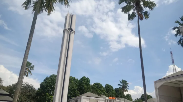 Masjid Pusdai Bandung Kebanggaan Masyarakat Jawa Barat