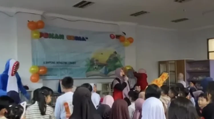 Kolaborasi Disarpusda dan Kampung Dongeng, Perpustakaan Jadi Ruang Kreatif Anak