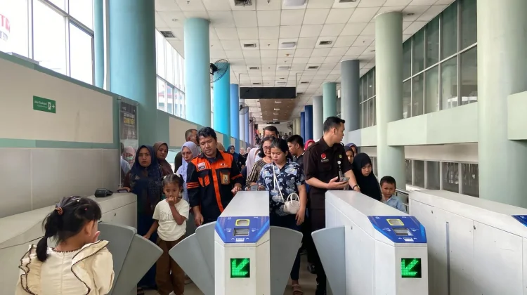 Hampir Seratus Persen, Ketepatan Waktu Berangkat Kereta Api