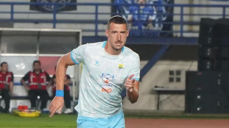 Balsa Sekulic Tak Sabar Rasakan Derbi Persib Versus Persija di Semifinal
