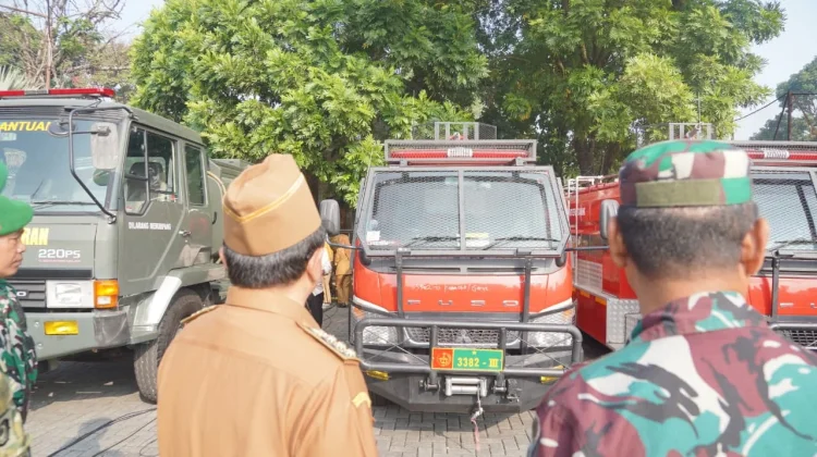 Antisipasi Kebakaran, TNI Pinjam Pakaikan Unit Damkar