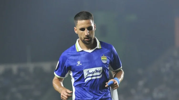 Persib ke Final, Lucho Soroti Faktor Kelelahan Tim