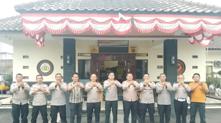 Kapolres Subang Kunjungi Polsek Jalancagak, Tegaskan 4 Prinsip Kerja Polri