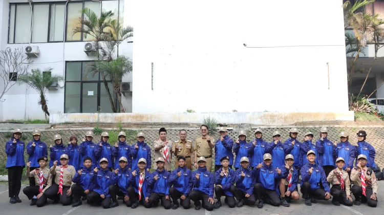 Ngatiyana Dorong Kontingen Pramuka Cimahi Bangun Jejaring dan Promosikan Daerah