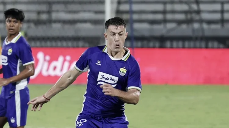 Peralta Akui Belum Fit, Siap Tampil Lebih Maksimal Bersama Persib