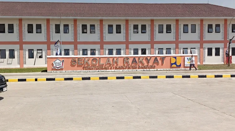 Sekolah Rakyat Kekurangan Guru, Kemensos dan KSP Gandeng Pemda Siapkan Guru Tamu