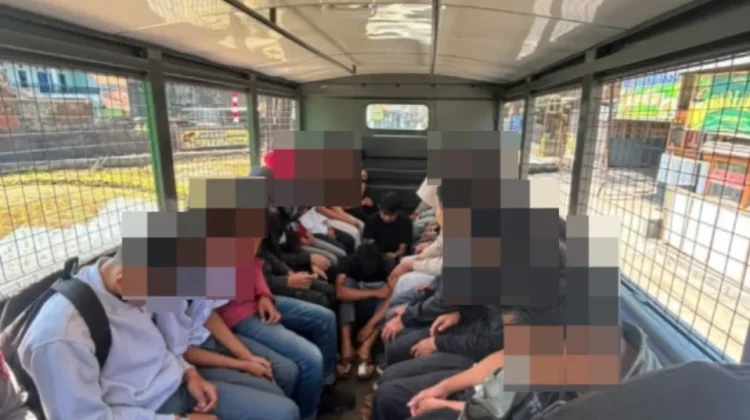 Polisi Amankan Puluhan Pelaku Pengeroyokan di Warung Nasi di Garut