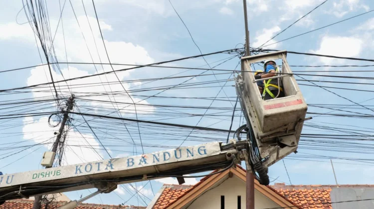 Pemkot Bandung Dukung Pemasangan PJU dan Penyeberangan Di Jalan Soekarno-Hatta