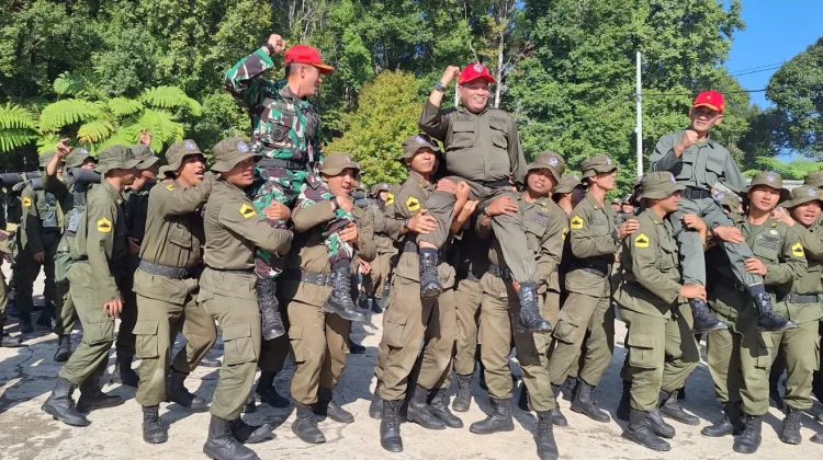 Unnur Bandung Tutup Latihan Aviation Survival