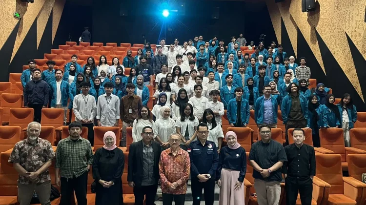 KPID Jabar dan STIKOM Bandung Bedah Pola Konsumsi Media Gen Z lewat Kerangka 5+1