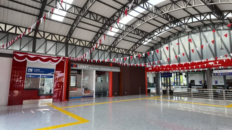 Stasiun Kereta Cikampek, KAI Commuter Operasikan Hall Baru