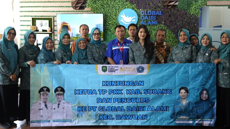 Lihat Langsung Produksi Susu, PPK Subang Ajak PT. GDA Kolaborasi