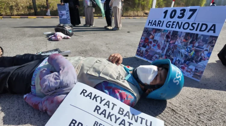 Jalanan Pasar Unpad dan Rektorat dipadati Aksi Palestina