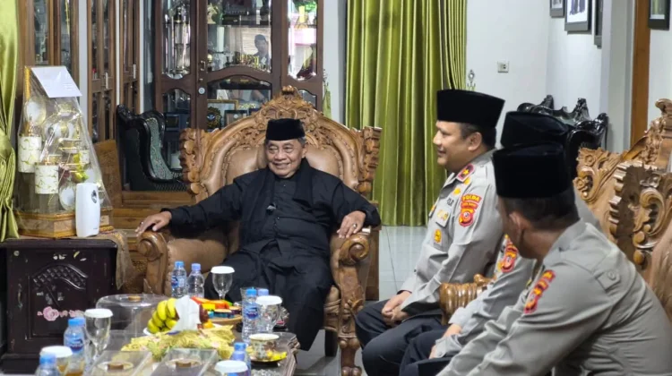 Perkuat Sinergi, Wakapolda Jabar Silaturahmi Kamtibmas ke Ponpes Cipasung