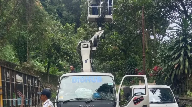 Pemkab Siapkan Tindakan Tegas bagi Pencurian Kabel Penerangan Cadas Pangeran