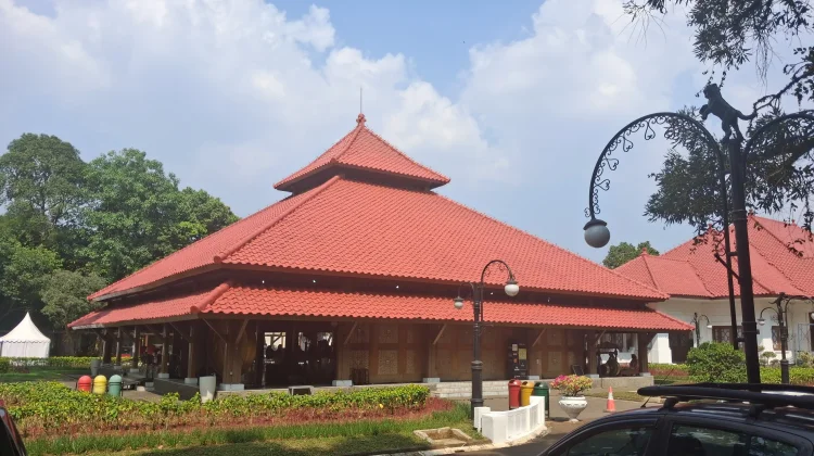 Farhan Wacanakan Pendopo Kota Bandung jadi Museum