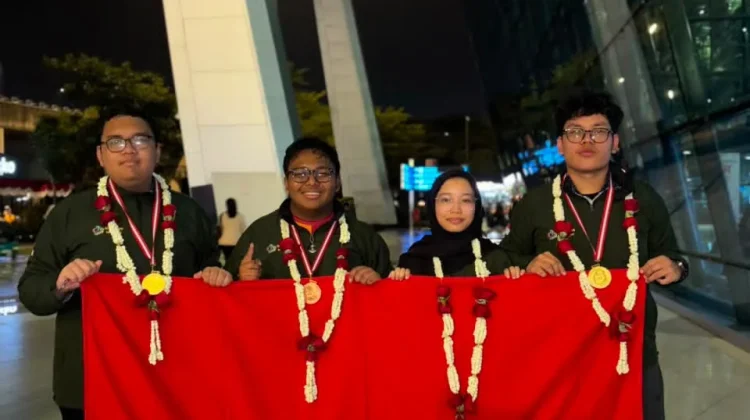 Wakil Indonesia Raih Tiga Medali di International Geography Olympiade