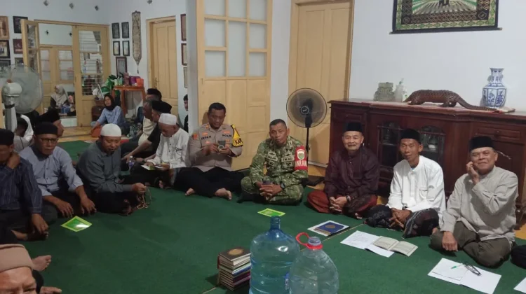 Kapolsek Sagalaherang Ajak Masyarakat, Teladani Akhlak Nabi di Momentum Maulid