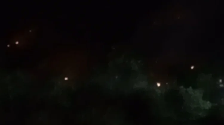 Hari Kedua Kebakaran TPA Cioray Tasikmalaya, Api Masih Menyala