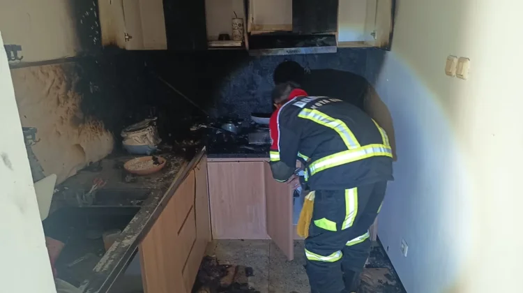 Lupa Matikan Kompor, Rumah di Cimahi Terbakar, Kerugian Capai Puluhan Juta Rupiah