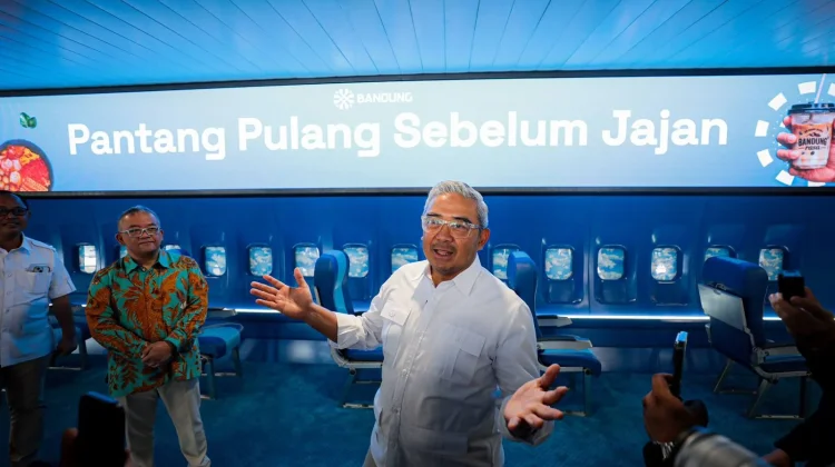 Disbudpar Perkuat Branding Kota Bandung di Bandara Husein Sastranegara